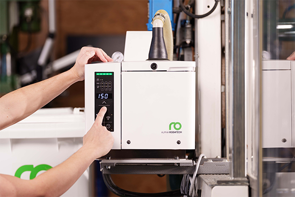 Alpha adhesive melters, smart and powerful all-rounders for all kinds of packaging processes.